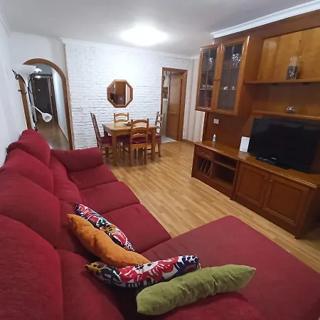 Noelia Y Disfruta De Tus Vacaciones Apartment *
